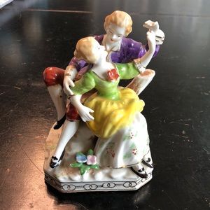 Seated Victorian couple. 6in tall. Made in Japan.